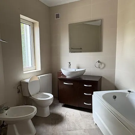 2 Bedroom House Cluj-Napoca
