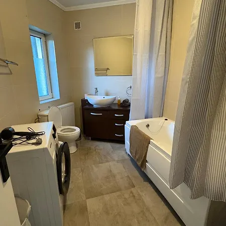 Lägenhet 2 Bedroom House Cluj-Napoca